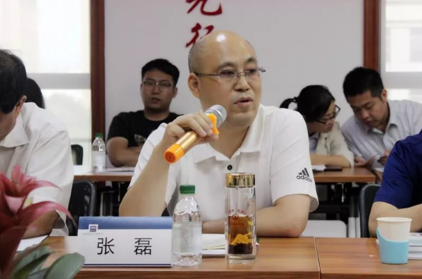 座谈会首先由张磊秘书长传达学习了石家庄市人民政府办公厅40号文件